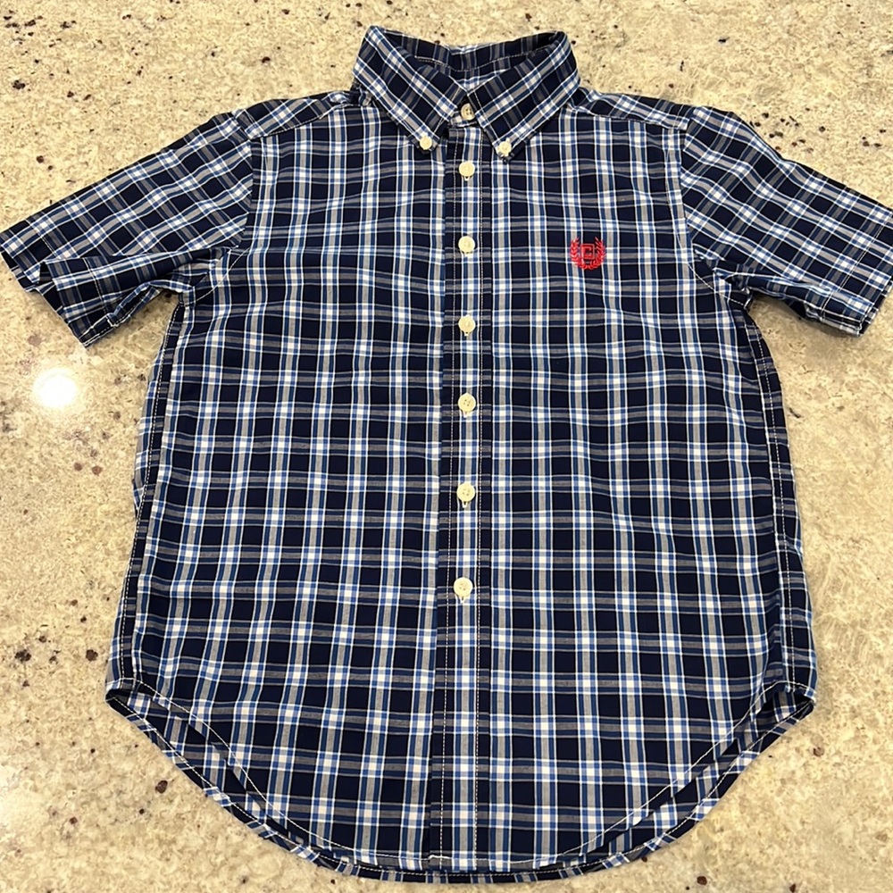 CHAPS SHORT SLEEVED BUTTON DOWN SHIRT  SIZE S (8)